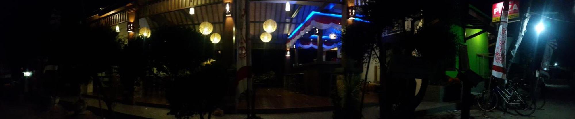 Coral Beach Pizza Cottages Gili Trawangan Exterior foto